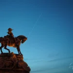 A-beautiful-status-in-Budapest