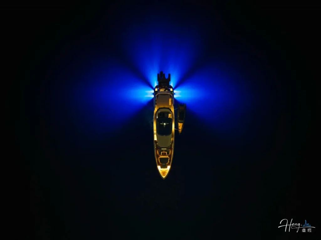Top-view-boat-with-blue-lights