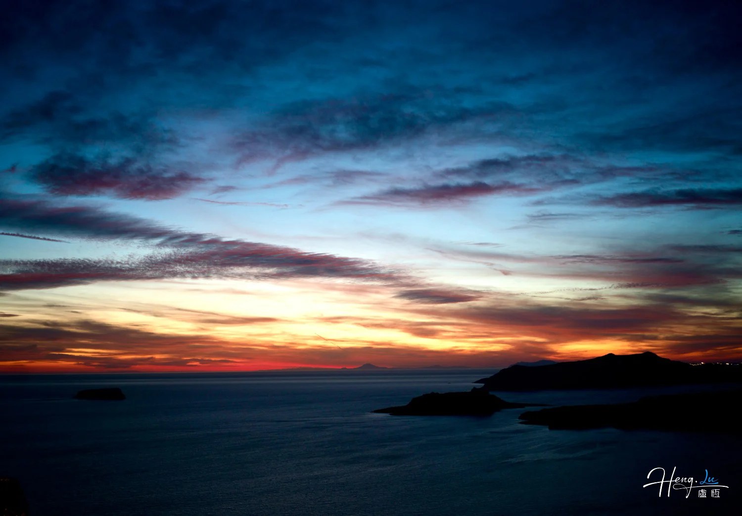 Vibrant-sunset-sky-over-calm-sea