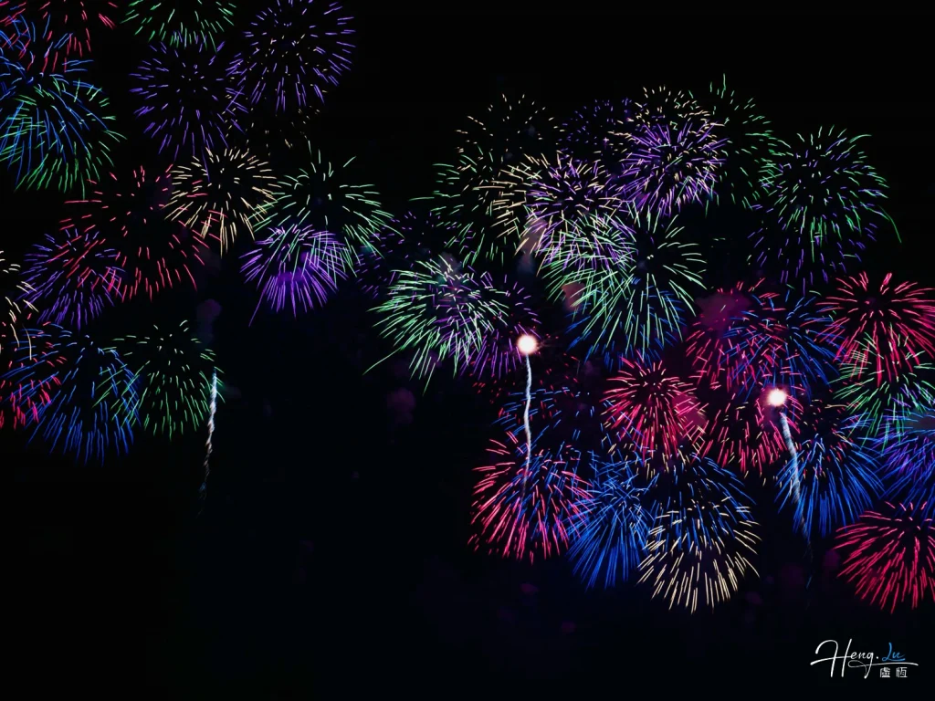 colorful-fireworks-illuminating-dark-night-sky